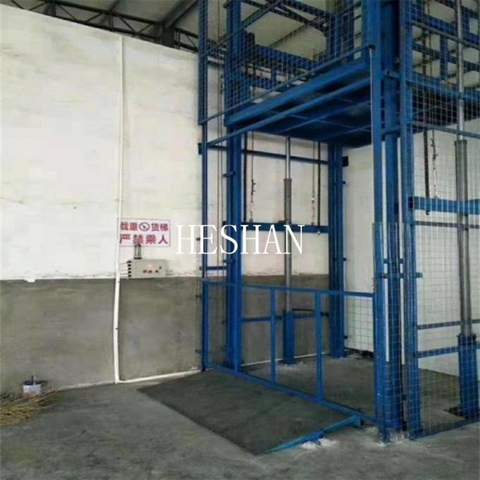 Heavy Duty Vertical Hydraulic Cargo Lift Platform Construction Goods